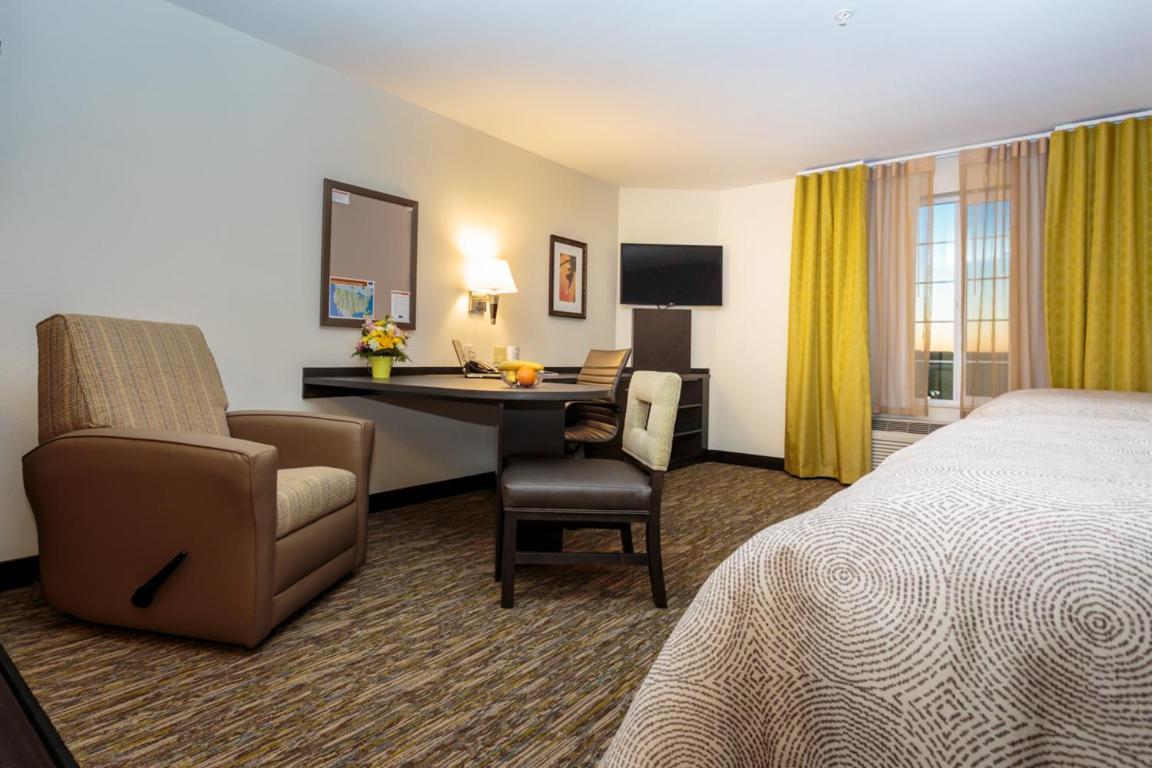Candlewood Suites Sidney By Ihg Экстерьер фото